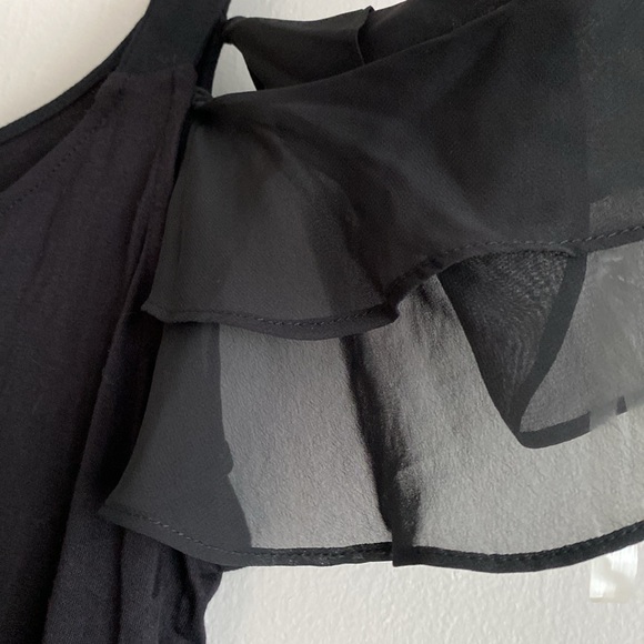 black blouse with falling tulle sleeves size xl..New - Picture 3 of 6